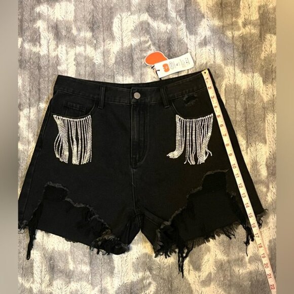 Cider Diamond Tassels Ripped Denim ShortsSize XL - Picture 7 of 10